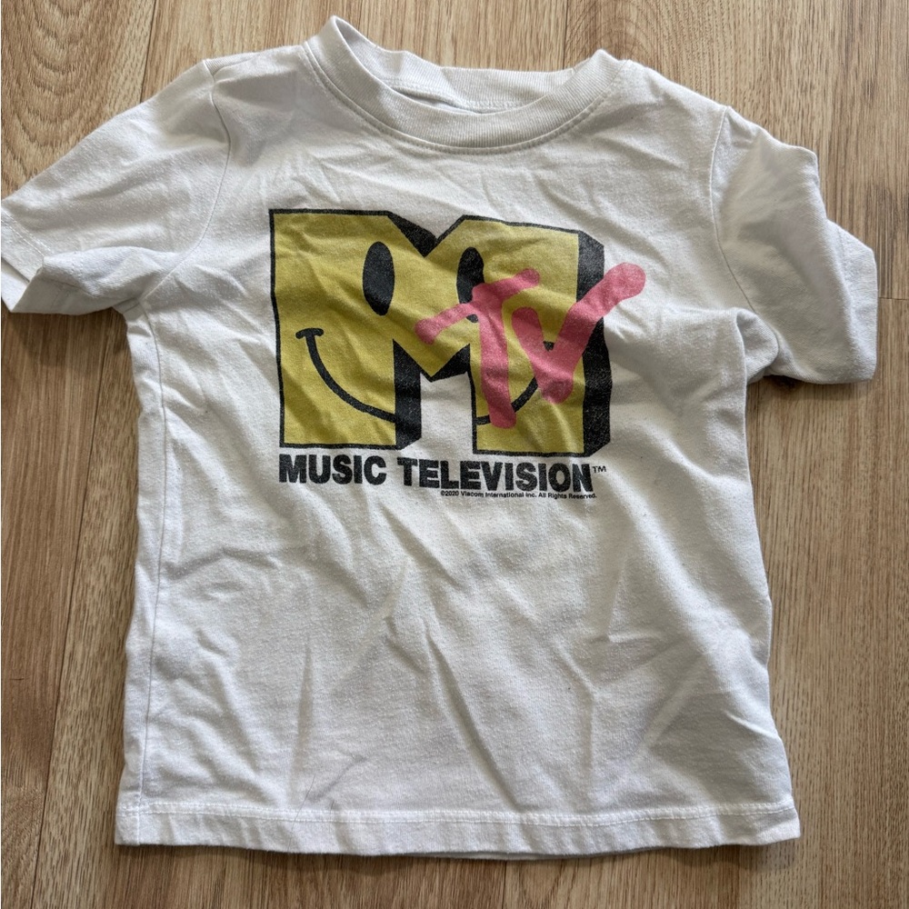 Old Navy White MTV Graphic Tee